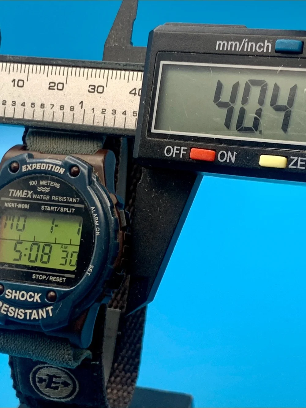 TIMEX EXPEDITION SHOCK Men’s Vintage 1997 Digital Watch Indiglo Working New Batt
